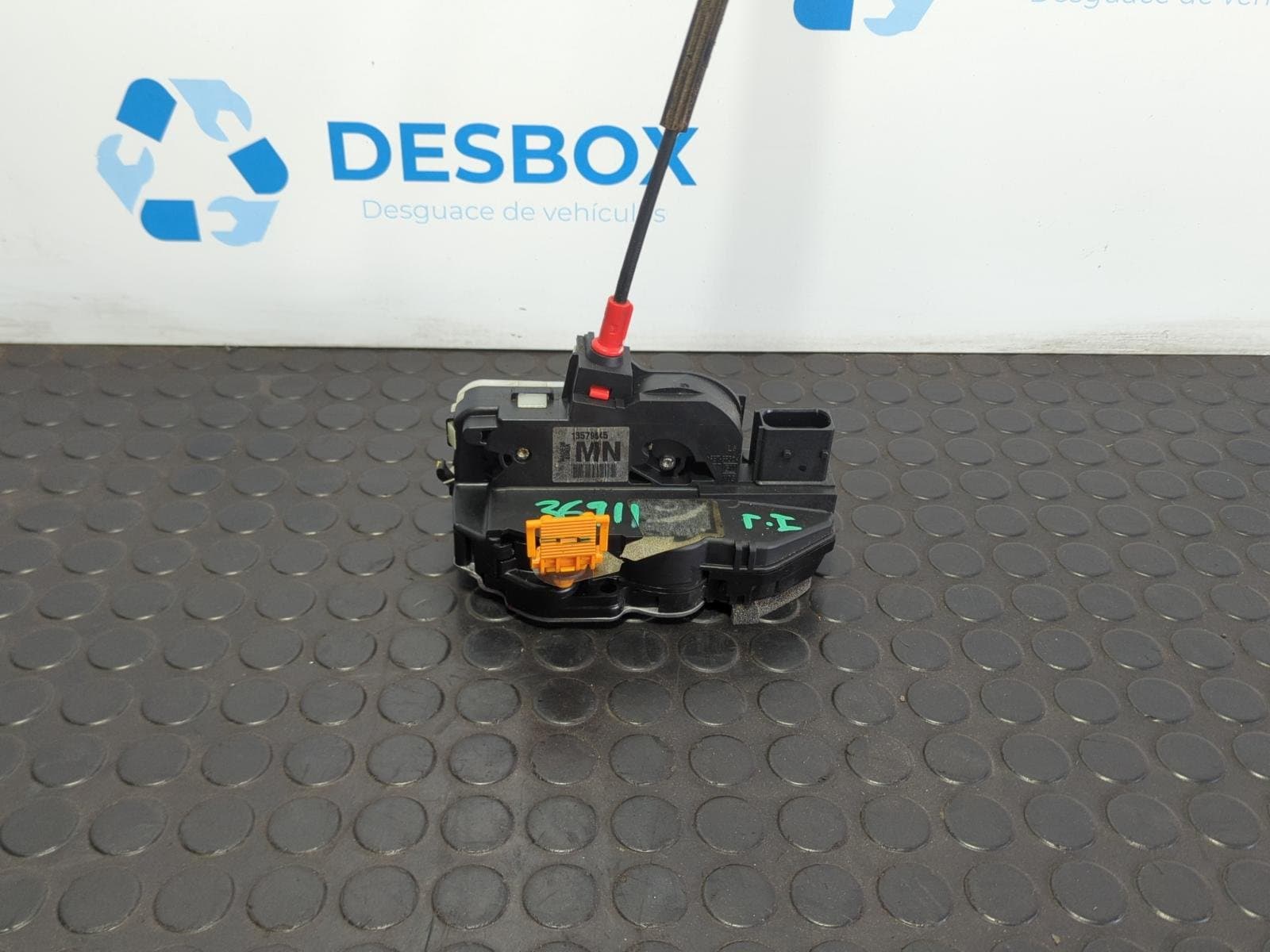 Recambio de CERRADURA PUERTA TRASERA IZQUIERDA para OPEL MOKKA X MOKKA X 1.3 I B14NET referencia OEM IAM 13579545 - BLANCO