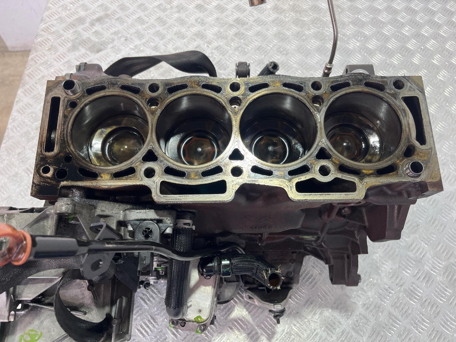 Recambio de BLOQUE para PEUGEOT BOXER Furgoneta 2.2 BlueHDi 140 4HB(DW12RUD) referencia OEM IAM 4H03 - BLANCO 5