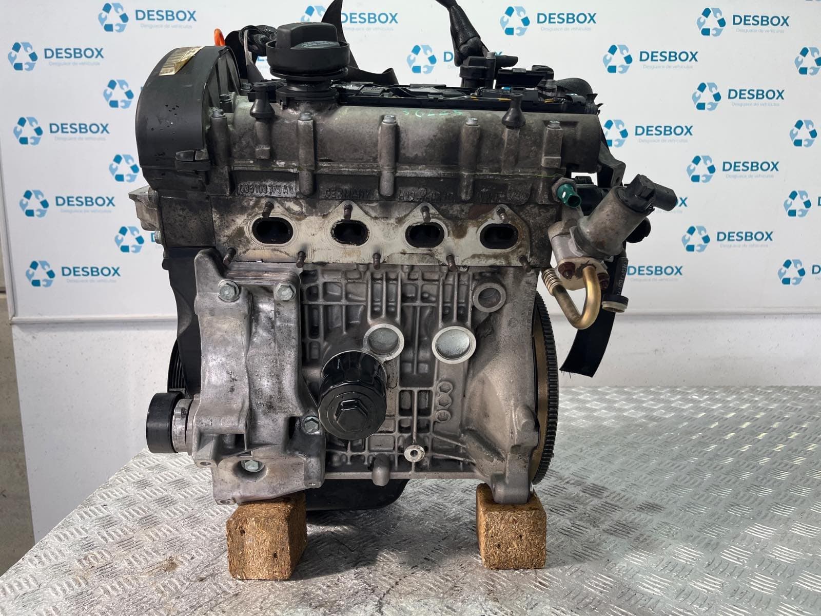 Recambio de MOTOR para SEAT IBIZA (6L1) 1.4 BBY referencia OEM IAM BBY - AZUL 4