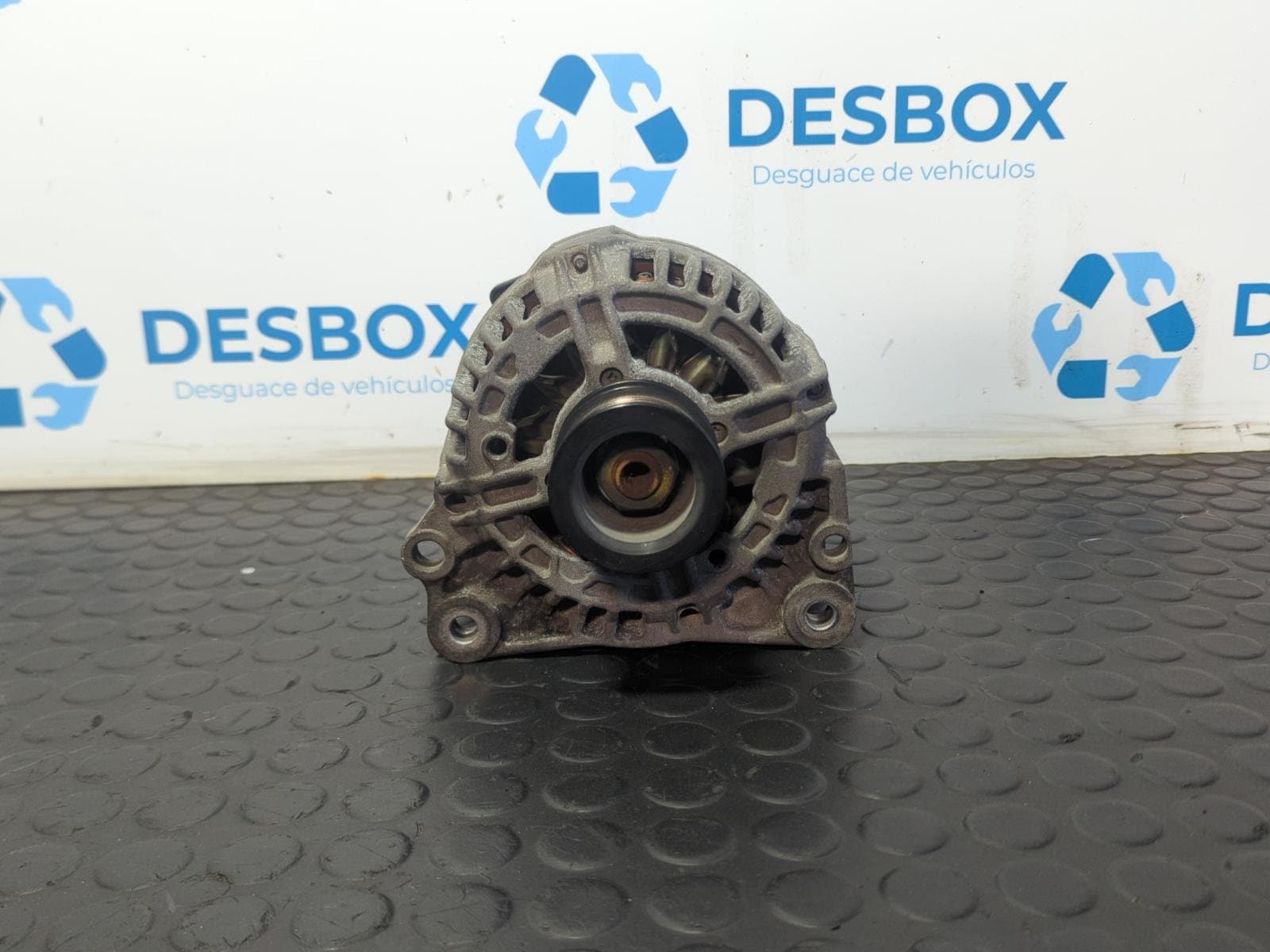 Recambio de ALTERNADOR para SEAT IBIZA (6L1) 1.4 BBY referencia OEM IAM 037903025M - AZUL 2