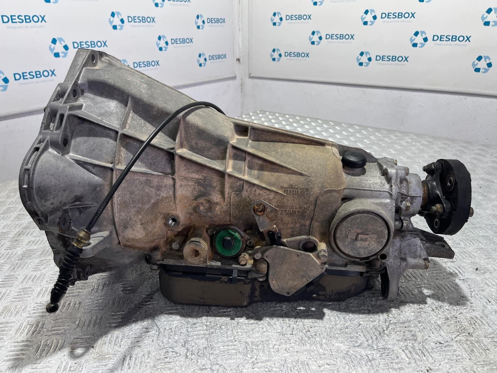 Recambio de CAJA CAMBIOS para MERCEDES-BENZ CLASE E (W123) BERLINA+COUPE 2.0 115954 referencia OEM IAM 722401 - NEGRO 2