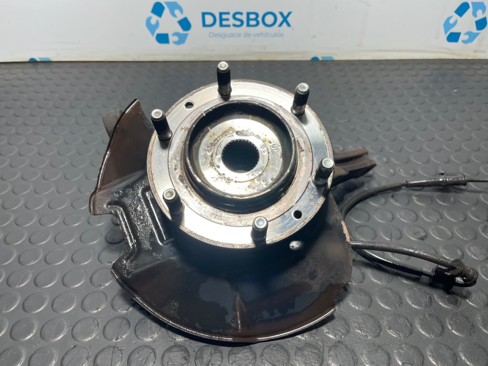 Recambio de MANGUETA DELANTERA DERECHA para KIA CARNIVAL II 2.9 CRDi LX J3 referencia OEM IAM 4D000 - AZUL 3
