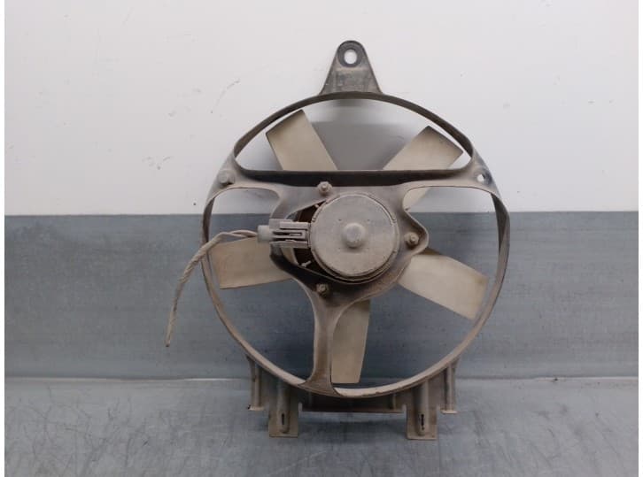 Recambio de electroventilador para ford fiesta iii (gfj) 1.1 referencia OEM IAM 89FB8146AE 4