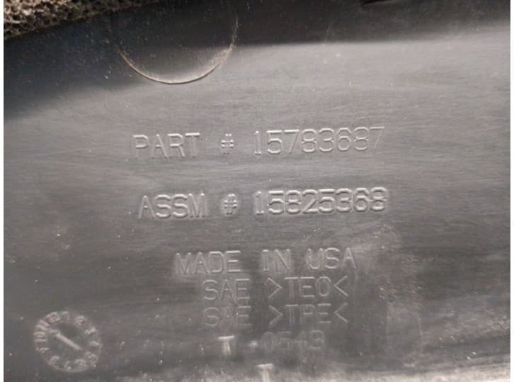 Recambio de torpedo para chevrolet hhr 2.4 referencia OEM IAM 15783687 25949532 4