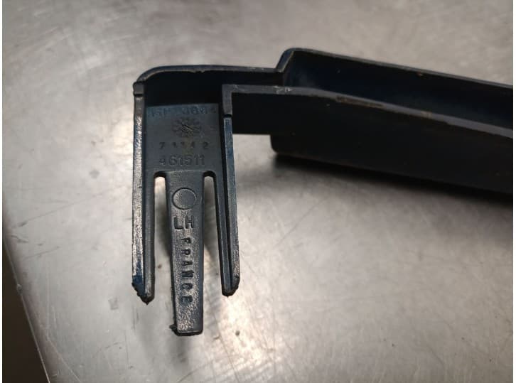 Recambio de cerquillo faro para volvo 460 (464) 2.0 referencia OEM IAM 461511 3461511 3
