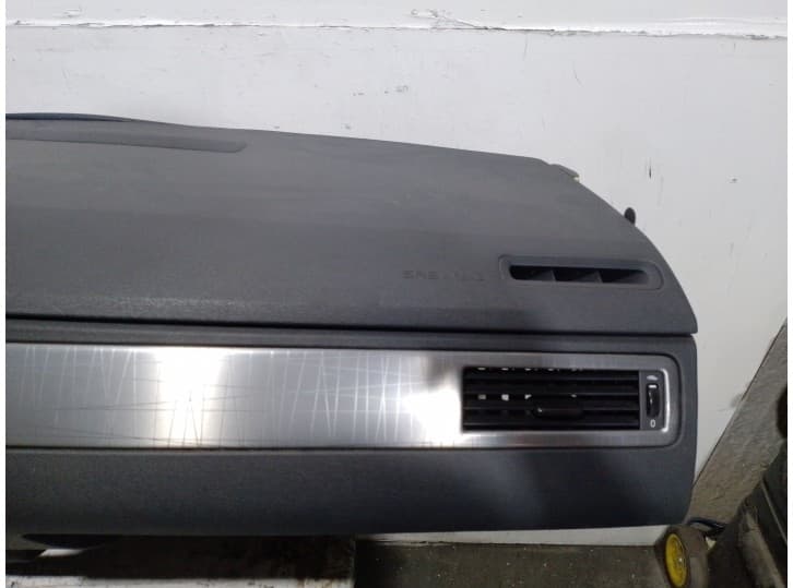 Recambio de salpicadero para volvo xc70 ii (136) d5 awd referencia OEM IAM D5244T4 5