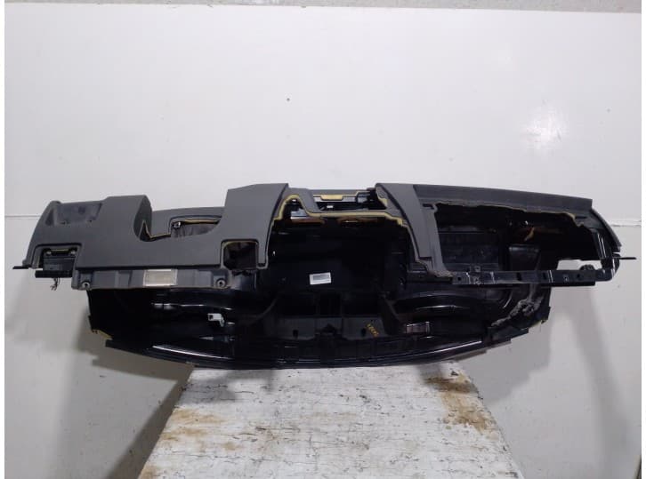 Recambio de salpicadero para volvo xc70 ii (136) d5 awd referencia OEM IAM D5244T4 7