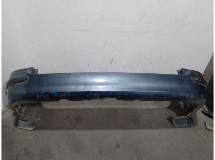Recambio de paragolpes trasero para kia carnival i (up, fl) 2.9 tdi referencia OEM IAM J3
