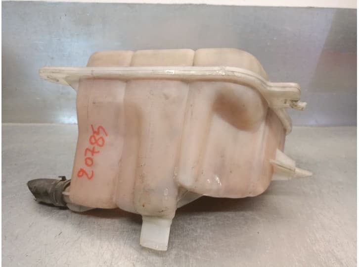Recambio de deposito expansion para audi a6 c6 (4f2) 2.0 tdi referencia OEM IAM 4F0121403 2