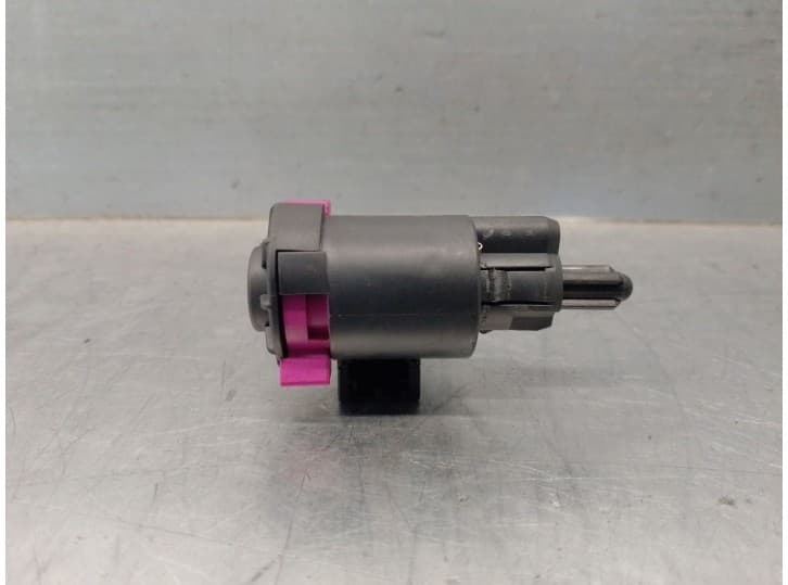 Recambio de sensor para audi a6 c7 (4g2, 4gc) 3.0 tdi referencia OEM IAM 4F0945459B