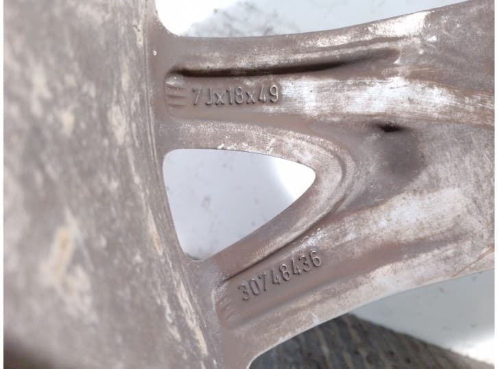 Recambio de llanta para volvo xc90 i (275) d5 awd referencia OEM IAM 30748436 R187JX18X49 4