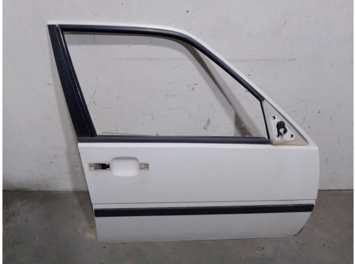 Recambio de puerta delantera derecha para volvo 440 (445) 2.0 referencia OEM IAM 3345182
