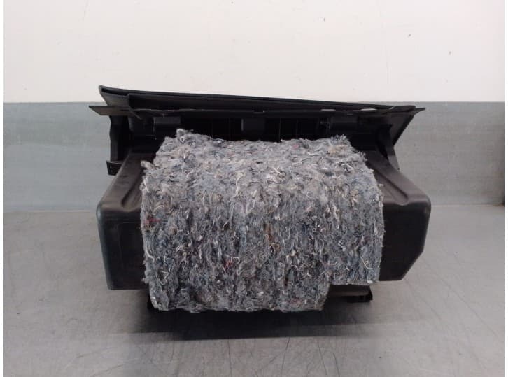 Recambio de guantera para tata indica vista 1.3 crdi referencia OEM IAM 169A1000 2