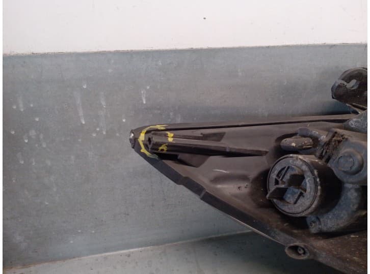 Recambio de faro izquierdo para tata indica vista 1.3 crdi referencia OEM IAM 1402101 4