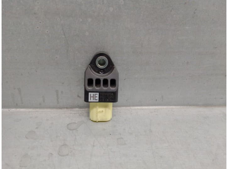 Recambio de sensor para lexus is iii (_e3_) 300h (ave30_) referencia OEM IAM 8983153050  DENSO