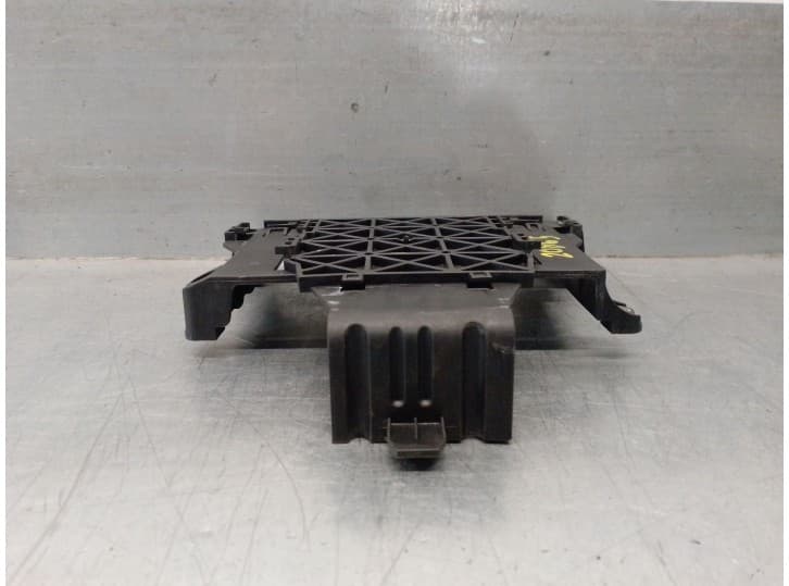 Recambio de moldura para volvo xc60 i suv (156) d5 awd referencia OEM IAM 6G9N17108A 3