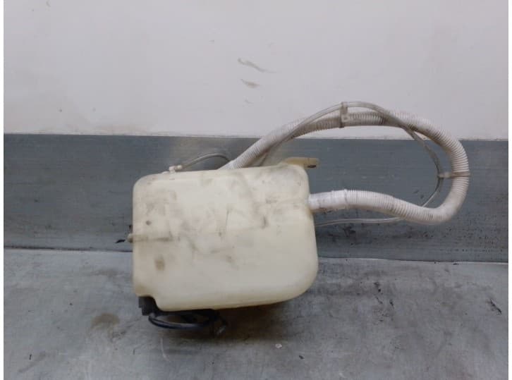 Recambio de deposito limpia para tata indica vista 1.3 crdi referencia OEM IAM 102A2000 2