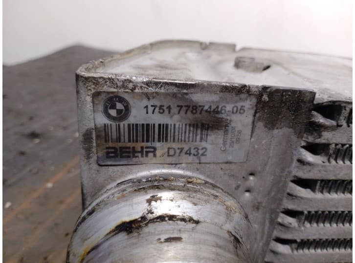Recambio de intercooler para bmw 5 touring (e61) 525 d referencia OEM IAM 17517787446 3
