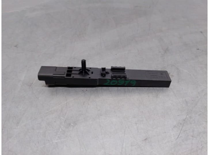 Recambio de antena para peugeot 508 sw i (8e_) 2.0 hdi referencia OEM IAM 9672409080 2