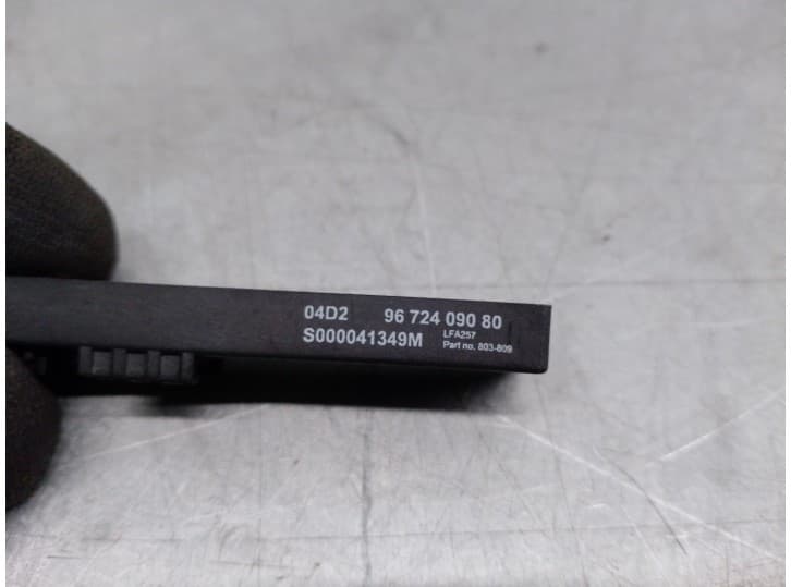 Recambio de antena para peugeot 508 sw i (8e_) 2.0 hdi referencia OEM IAM 9672409080 4
