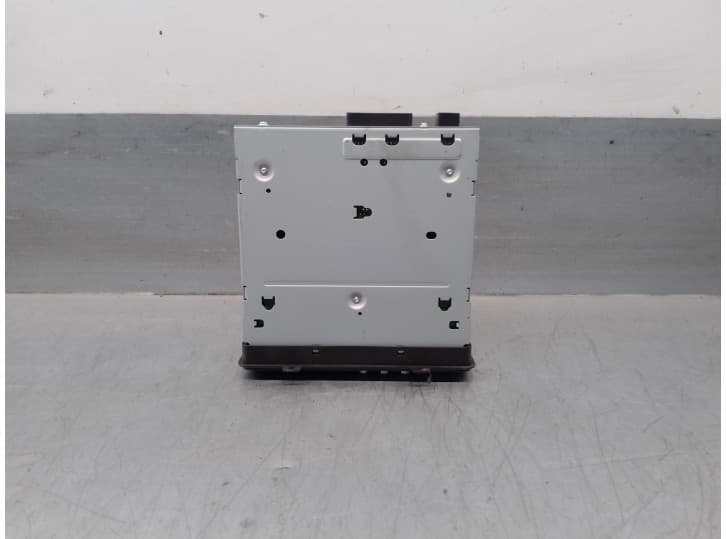 Recambio de sistema audio / radio cd para cadillac srx 3.6 referencia OEM IAM 15230408 3
