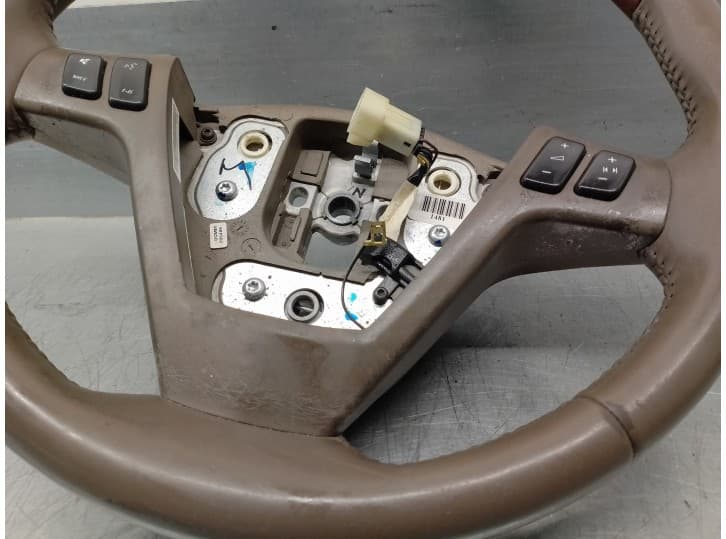 Recambio de volante para cadillac srx 3.6 referencia OEM IAM 10393266 5315V113 5