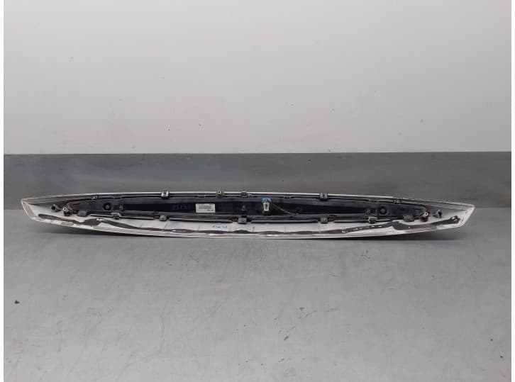 Recambio de aleron trasero para cadillac srx 3.6 referencia OEM IAM 15145960 5