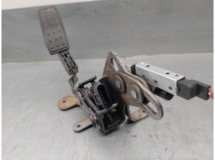 Recambio de potenciometro pedal para cadillac srx 3.6 referencia OEM IAM 89047780 4