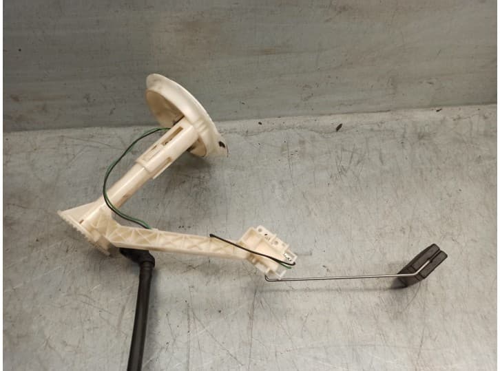 Recambio de aforador para cadillac srx 3.6 referencia OEM IAM 020564AE 3