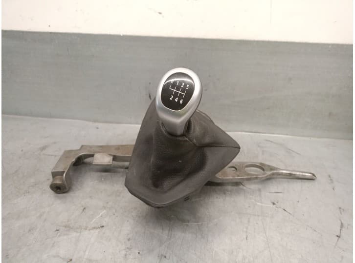 Recambio de palanca cambio para bmw 3 (e90) 320 d referencia OEM IAM 25117590607  12300610