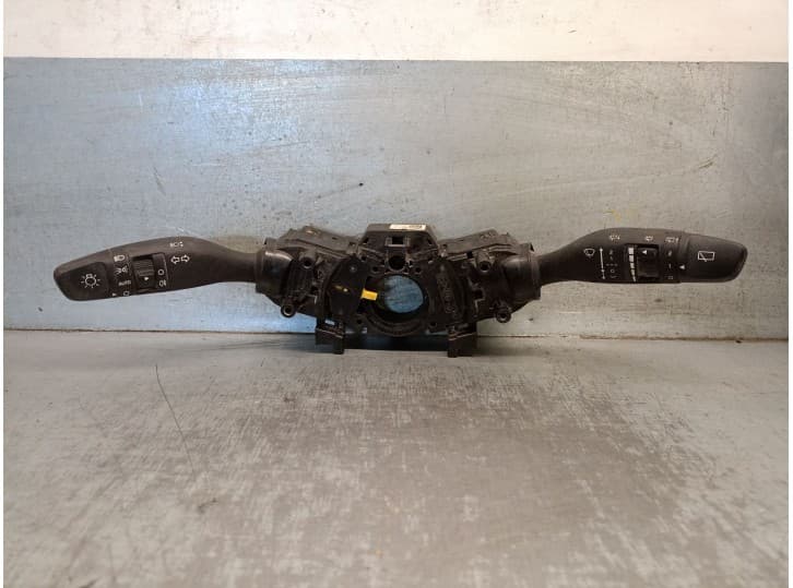 Recambio de mando luces para hyundai i20 ii (gb, ib) 1.2 referencia OEM IAM 934101J100
