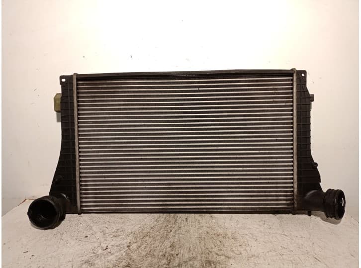 Recambio de intercooler para seat leon (1m1) 1.9 tdi referencia OEM IAM 1J0145803H