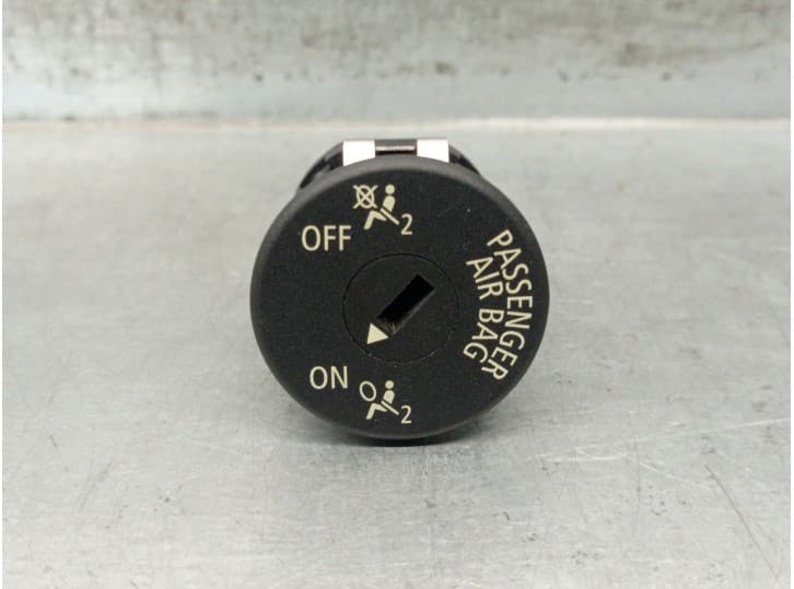 Recambio de interruptor para bmw x1 (e84) xdrive 20 d referencia OEM IAM 6131919688604