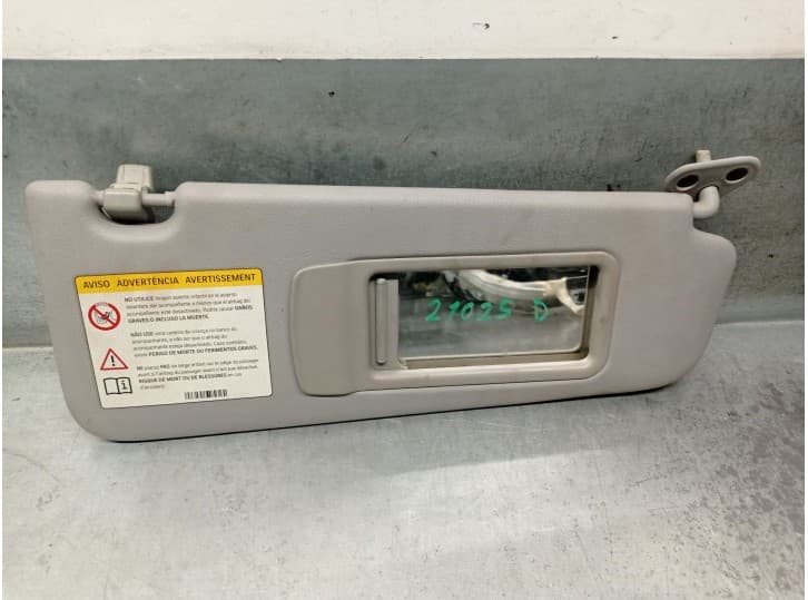 Recambio de parasol derecho para bmw x1 (e84) xdrive 20 d referencia OEM IAM 51167252008 2