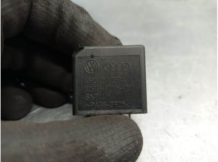 Recambio de rele para seat ibiza v (kj1, kjg) 1.0 tsi referencia OEM IAM 4H0951253A 3
