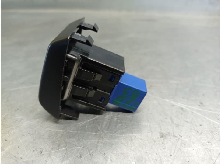 Recambio de warning para seat ibiza v (kj1, kjg) 1.0 tsi referencia OEM IAM 6F0953235 2