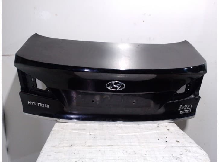Recambio de porton trasero para hyundai i40 i (vf) 1.7 crdi referencia OEM IAM 692003Z310