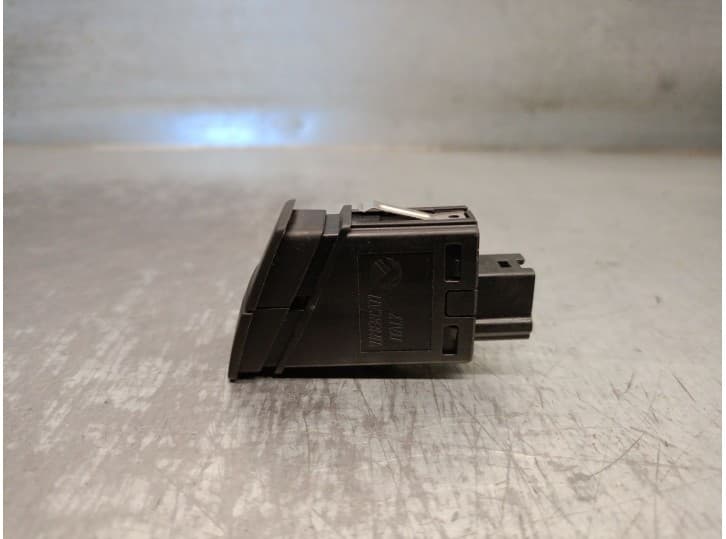 Recambio de warning para bmw 1 (f20) 116 i referencia OEM IAM 923178603 61319231786 2