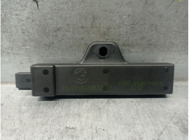 Recambio de antena para bmw 1 (f20) 116 i referencia OEM IAM 65209220832  2232 YOGT 2