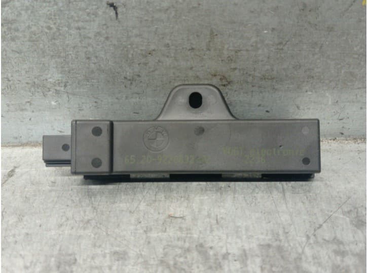 Recambio de antena para bmw 1 (f20) 116 i referencia OEM IAM 65209220832  2232 YOGT 2