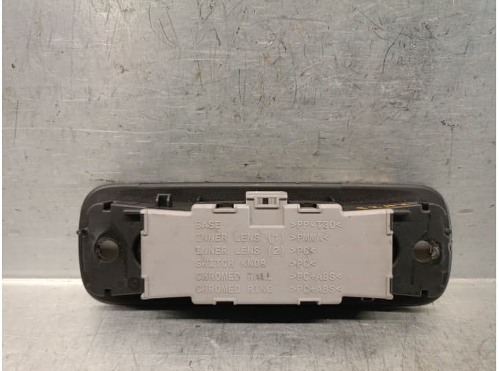 Recambio de luz interior para honda hr-v (ru) 1.6 i-dtec (ru8) referencia OEM IAM S1633XX 3