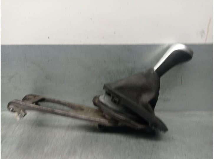 Recambio de palanca cambio para bmw x1 (e84) sdrive 18 d referencia OEM IAM 25117542236 2