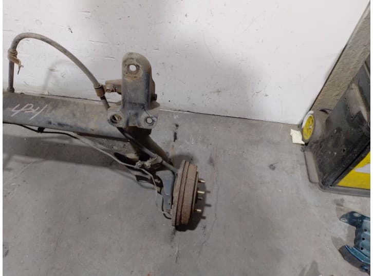 Recambio de puente trasero para hyundai getz (tb) 1.3 i referencia OEM IAM 551001C100 5