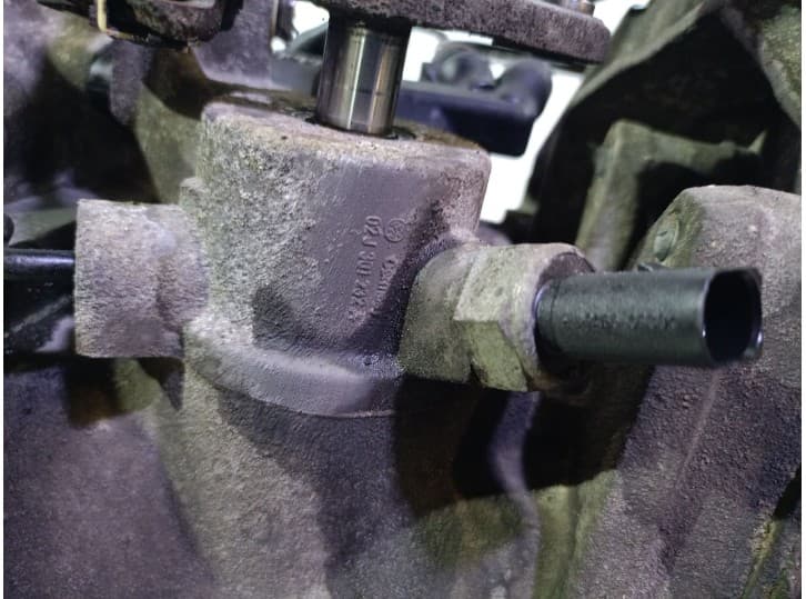 Recambio de caja cambios para audi a3 (8l1) 1.8 t referencia OEM IAM DUE 379931 DUE18030 9