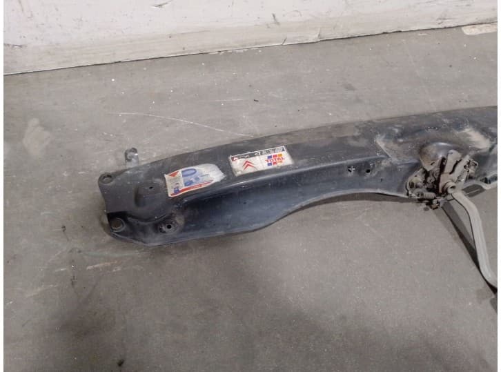 Recambio de panel frontal para citroën xsara (n1) 2.0 hdi 90 referencia OEM IAM 7106A9 2