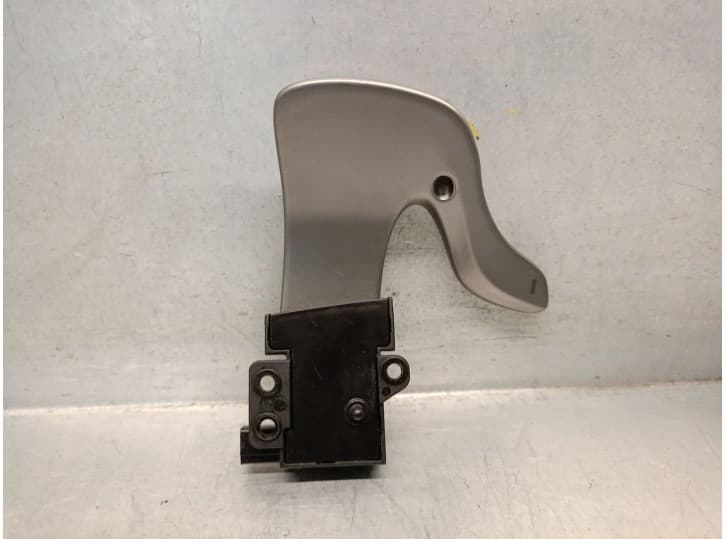Recambio de mando volante para hyundai i40 i (vf) 1.7 crdi referencia OEM IAM 39R2981200 2