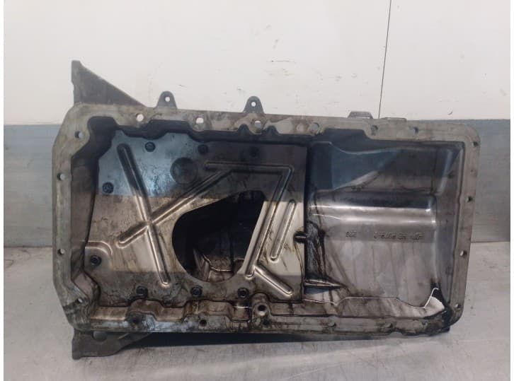 Recambio de carter para bmw 3 (e46) 320 d referencia OEM IAM RT22466769 11137786610 2