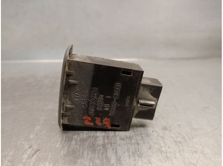 Recambio de mando para kia sorento i (jc) 2.5 crdi referencia OEM IAM 935503E000 2