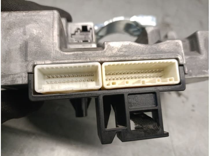 Recambio de antirrobo para mazda 3 sedán (bm_, bn_) 2.0 referencia OEM IAM K7400AZ91D 5