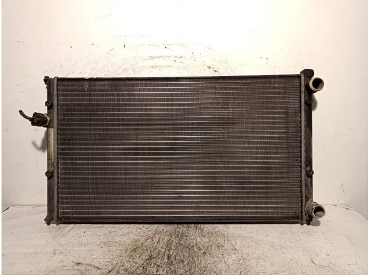 Recambio de radiador agua para seat cordoba (6k1, 6k2) 1.6 i referencia OEM IAM 1H0121253P